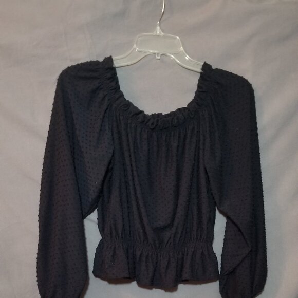 H&M, LONG SLEEVE, SMOCKED-WAIST TOP, BLACK, TEXTURED. - Picture 1 of 1